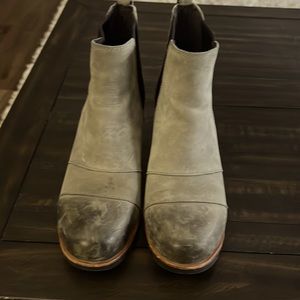 SOREL ankle boots